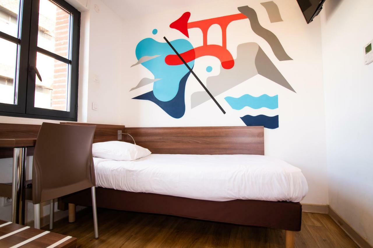 Hotel Le Pastel Toulouse Kültér fotó